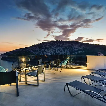 Villa Rooftop - Luxury *